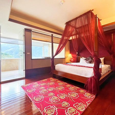 Dongpo Ti Lun Hotel Xinyi Экстерьер фото