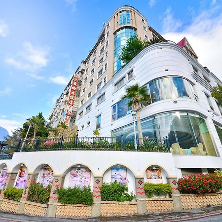 Dongpo Ti Lun Hotel Xinyi Экстерьер фото