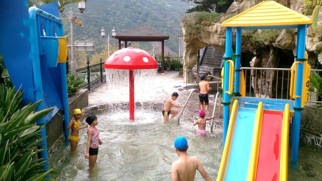 Dongpo Ti Lun Hotel Xinyi Экстерьер фото