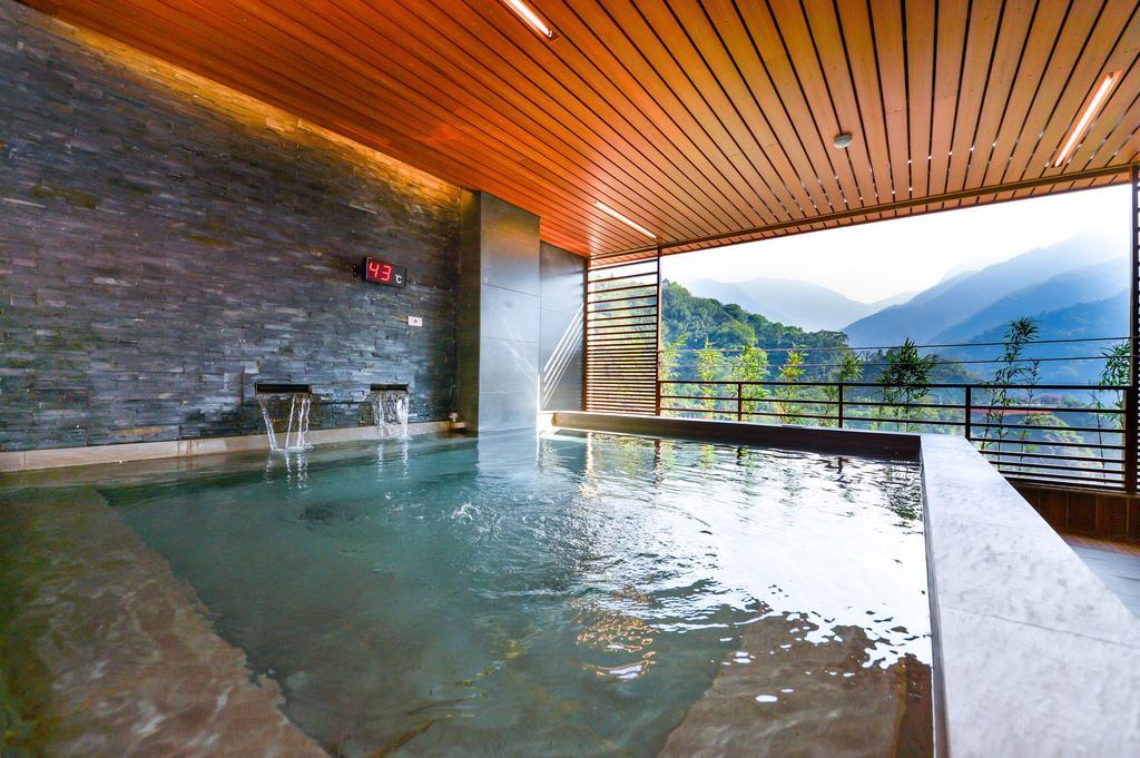 Dongpo Ti Lun Hotel Xinyi Экстерьер фото