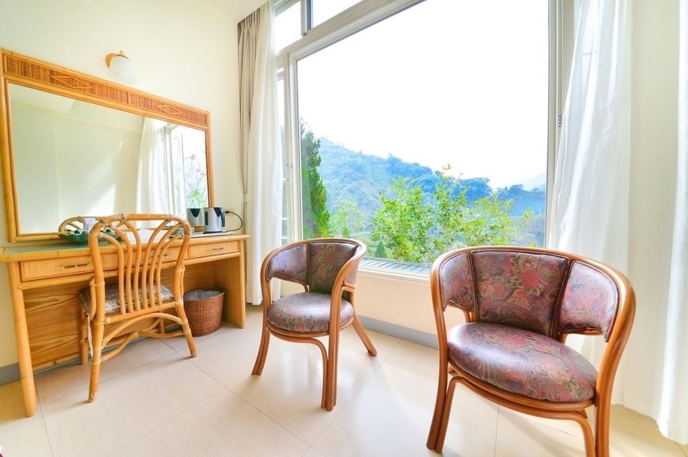 Dongpo Ti Lun Hotel Xinyi Экстерьер фото